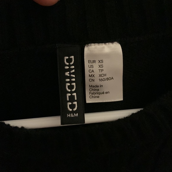 Black H&M knitted crop top - Picture 4 of 4